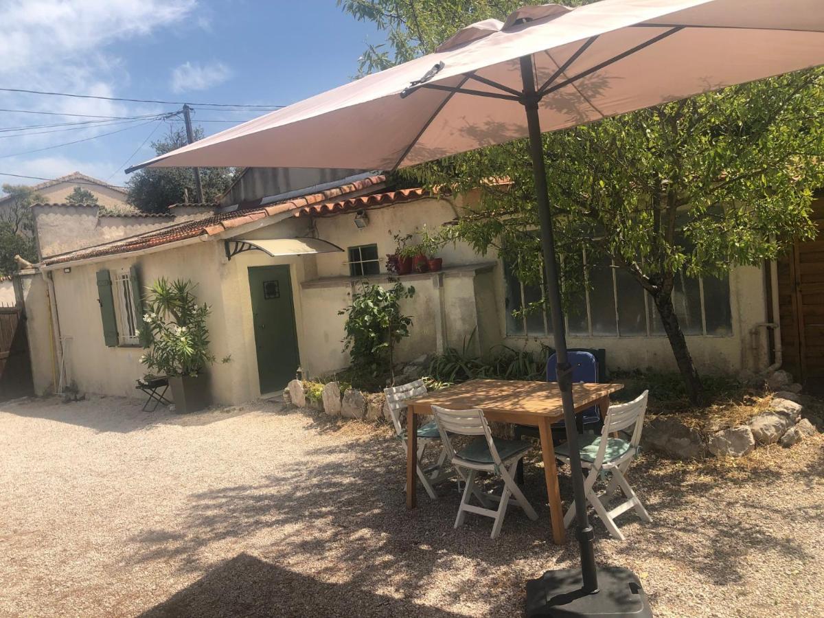 Maisonnette Proche Des Calanques , Les Bruyeres Villa Marseille Exteriör bild
